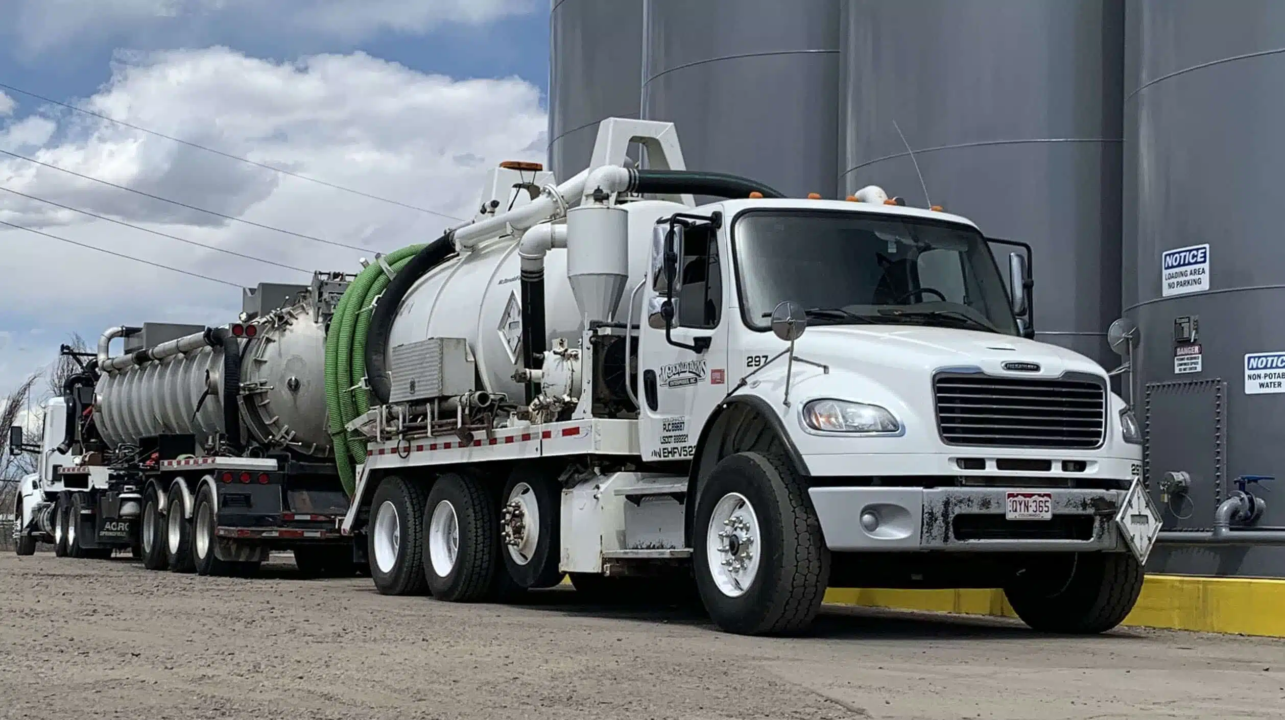 vactruckterminaltanks Grease Trap Pumping